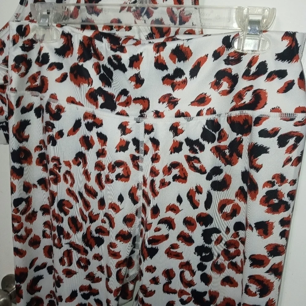 Shein high waist cheetah print Athletic leggings and Racerback Top